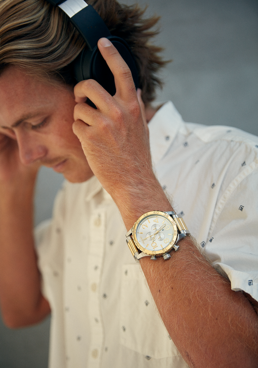 51-30 Chrono Watch | Matte Black / Gold | Men's Stainless Steel